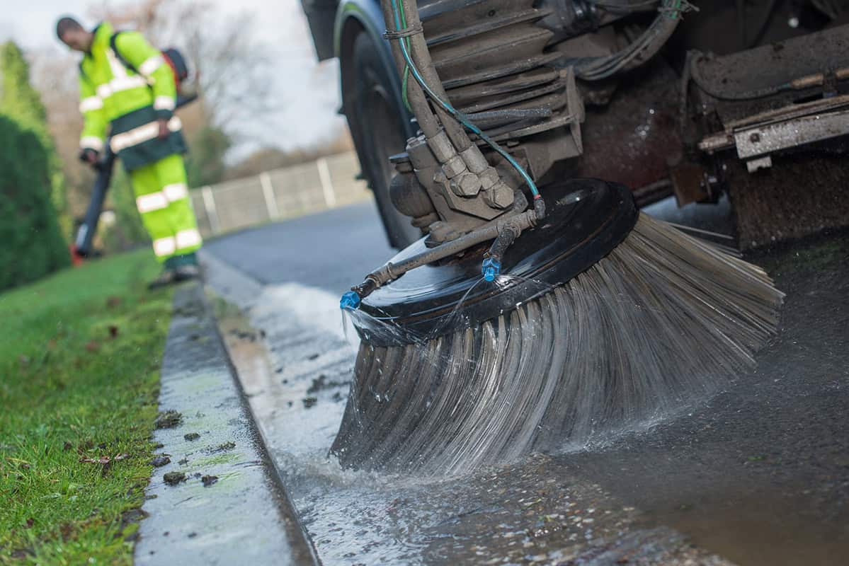 Parking-Lot-Sweeping-Improve-Pavement-Lifespan